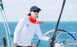 德信app下载-瑞士女子帆船选手成功卫冕东京奥运会金牌