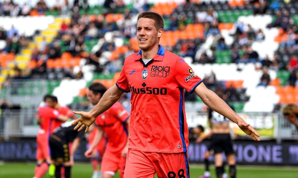 瓦伦西亚客场告急,欧战席位渐行渐远-第1张图片-德信体育 瓦伦西亚客场告急,欧战席位渐行渐远-第1张图片-德信体育